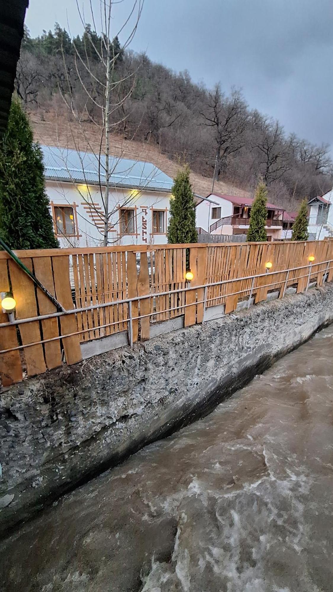 Tigris Dilijan Hotel 外观 照片